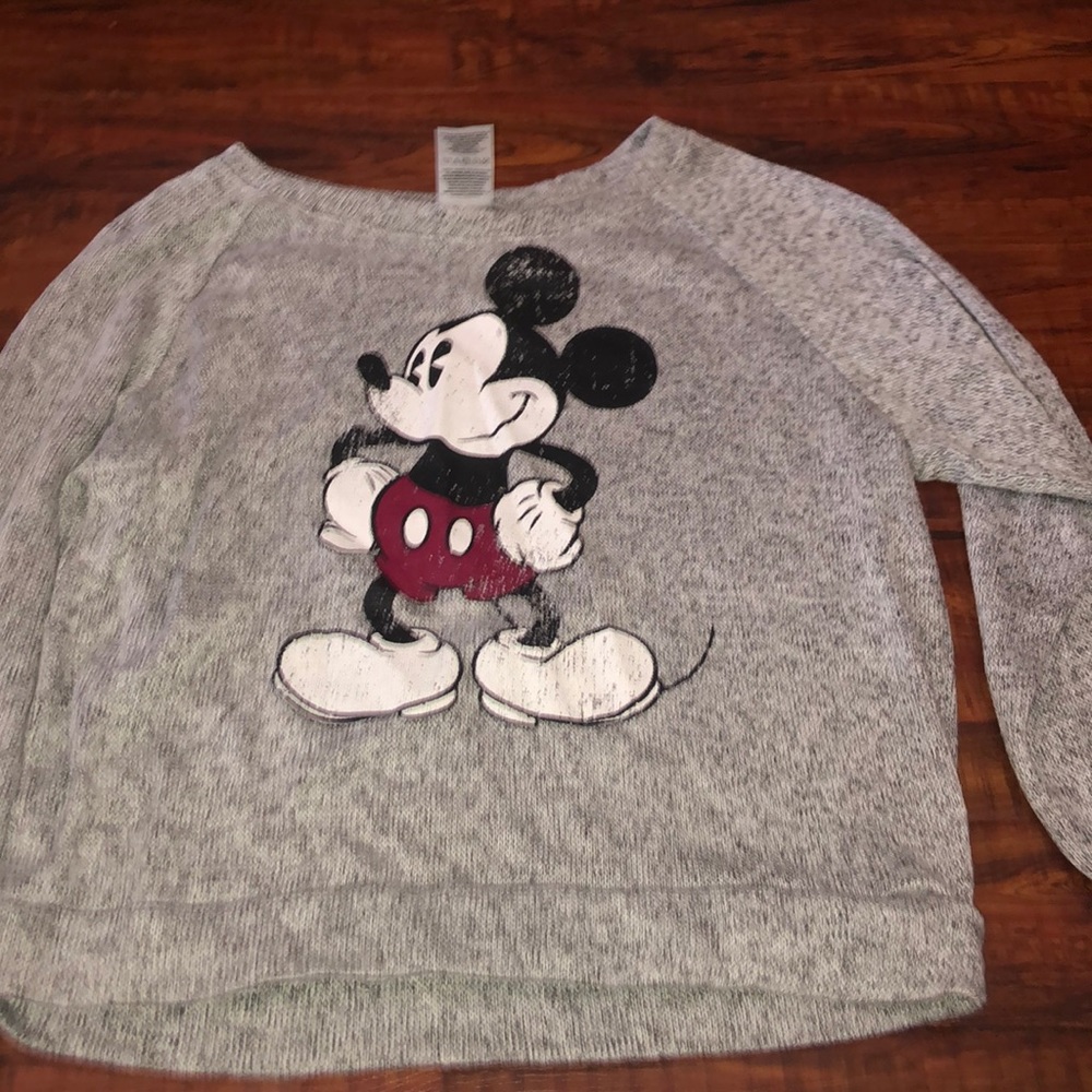 juniors mickey varsity crew neck